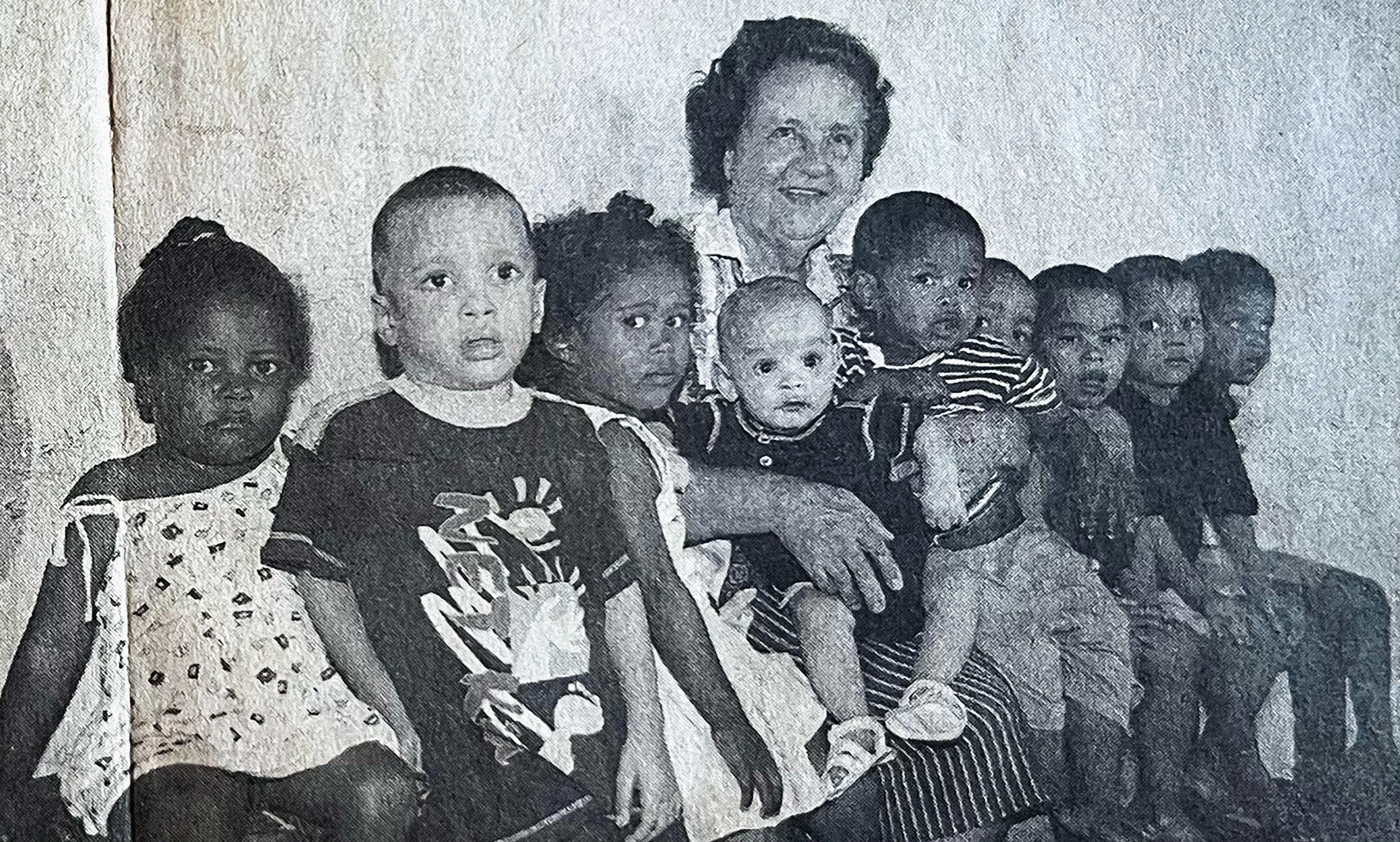 Instituição ajuda carrentes há meio século, foto por Paulo Munhoz em 1999